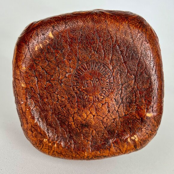 Vintage Jeyre Embossed Leather Don Quixote Decanter Wine Whiskey Spain set of 2 - Picture 6 of 16